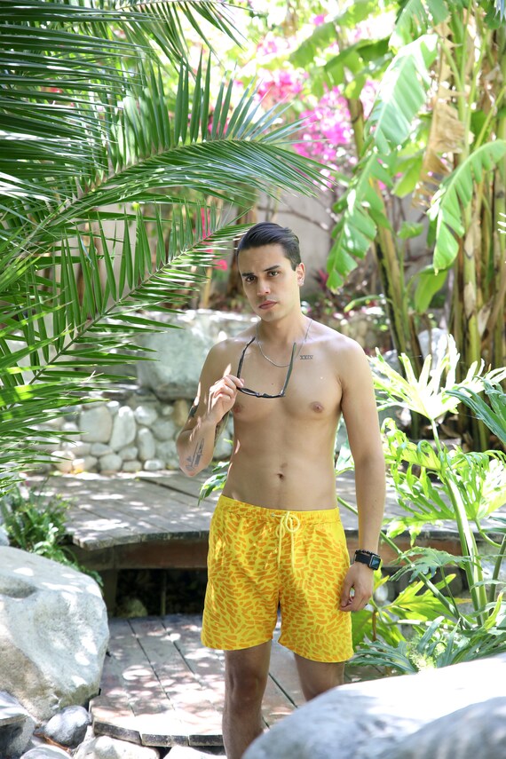 Kaleido Swim COLOR CHANGING Male Swim 