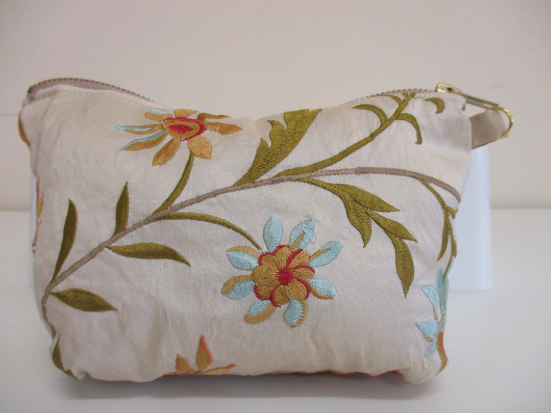 Handmade Mulberry Silk Make up Bags,/cosmetic Bags/ Pouches Purses/ 100 Natural Silk/ Gifts for