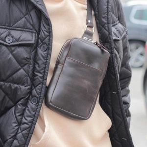 Sac à bandoulière en cuir Sac à main en cuir noir pour téléphone portable Pochette pour téléphone portable Cadeau fête des pères Sac banane en cuir mince Sac à bandoulière personnalisé