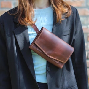 Gürteltasche Damen Leder Bauchtasche klein Crossbody Handytasche Braun Leder Gürteltasche Handy Handytasche Geschenk für Mama Muttertag