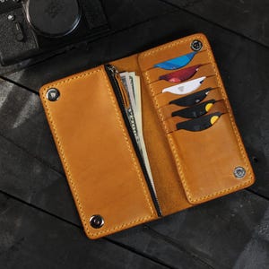 Cartera de cuero delgada, larga, hecha a mano, grabada, minimalista, para hombre, regalo de cuero, duradera, organizador de billetera larga, elegante, personalizada para el Día del Padre.