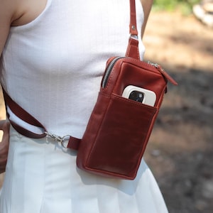 Leather Crossbody Sling Bag: Minimalist Belt Pouch Purse