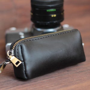 Portachiavi in pelle, regalo personalizzato, accessori in pelle, organizer nero, astuccio con cerniera personalizzato, porta carte, portachiavi, astuccio piccolo