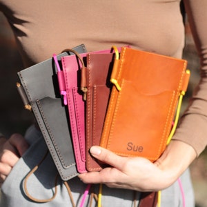 Borsa per telefono in pelle a tracolla piccola borsa mini marsupio sottile borse per cellulare marsupio donna regalo elegante per lei accessorio da viaggio personalizzato