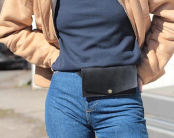 Leather Belt Bag: Women's Crossbody & Waist Purse, Minimalist Phone Bag