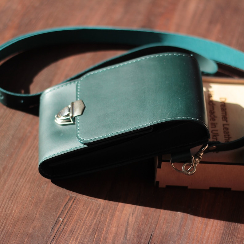 Leather Purse Green Phone Bag Slim Mobile Phone Shoulder Crossbody Bag