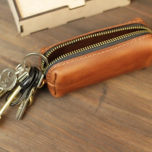 Chaveiro Carteira Porta-chaves Couro Pequeno Marrom Bolsa Com Zíper Monograma Organizador de Chaves Feito à Mão Capa de Chave de Couro Personalizada Bolsa com Zíper para Chaves