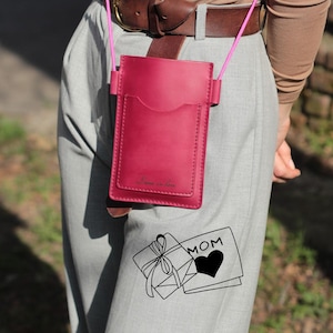Slim Phone Bag Leather Cell Purse Crossbody Personalized Leather Phone Pouch Custom Gift For Mom Compact Mobile Phone Bag Gift for Mother