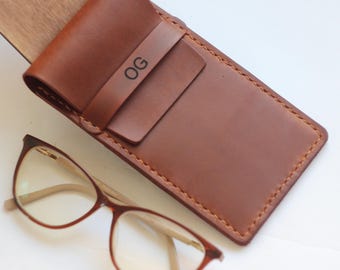 Personalized Leather Glasses Case: Slim Sunglasses & Eyeglass Pouch