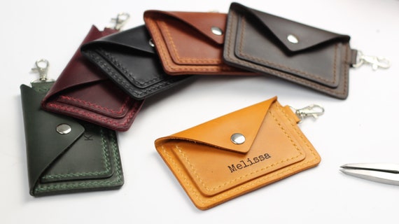 Personalized Leather Keychain Wallet: Slim Card Holder, Compact Travel Pouch
