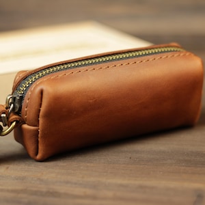 Handmade Leather Keychain Wallet: Zipper Pouch Key Organizer with Carabiner