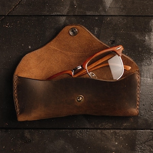 Leather Glasses Case Slim Hard Personalized Pouch for Eyeglasses Leather Custom Glasses Case Brown Box for Sunglasses Leather Purse