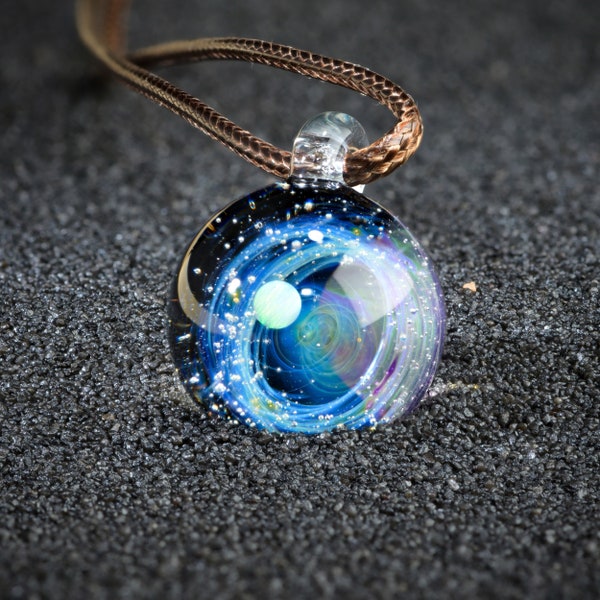 ROUND MOON NECKLACE, Sparkle Ring Pendent, Galaxy Necklace, Space Glass Pendant, Full Moon Necklace, Wood Bead Necklace, Space Glass Pendant