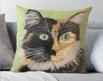 Tortie Cat Face Pillow. Tortoiseshell Cat on Green Background. Close up Cat Face Cushion. Long Haired Tortie Cat. Cat Decor. Cat Lovers Gift