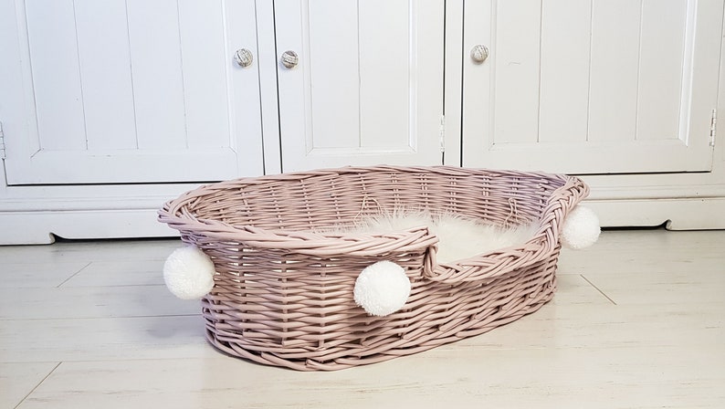 York, Maltese, Shih Tzu, Maine Coon Wicker Bed Cat Dog Wicker Lair with Pompons Bright Roses For Dog,Cat