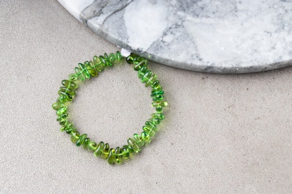 Caribbean Green Amber Bracelet, Handmade of Free shape tablet nuggets, Stretch bracelet from amber, Amber jewelry