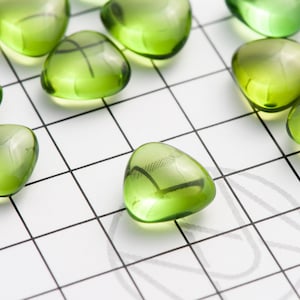 Green Amber Cabochon, 10pcs Calibrated 13-14mm triagle  amber cabochon, Puffed triangled cabochon for jewelry making, undrilled amber cabs