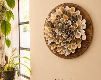 Decoración de pared con flores de concha / Arte con conchas de ostra / Adorno de pared bohemio costero / Regalo para casa de playa / Arte con conchas de Sanibel