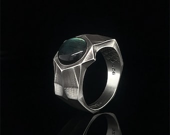 Men's Unique Geometric Ring , Artisan Silver Jewelry with Labradorite Gemstone