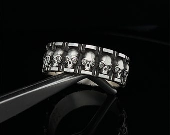 Unique Diamond Skull Star Ring for Eternal Love, Unisex Goth Engagement Ring