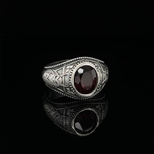 Owl Sterling Silver Gemstone Ring,  Bird Lover Ring, Animal Jewelry, Antique Design Eternity Ring, Handmade, Signet Gift Ring