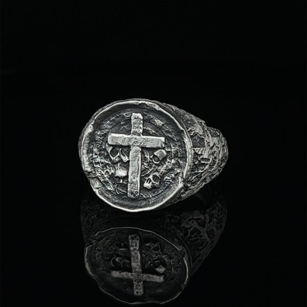 Bague croix en argent sterling, bijoux religieux, chevalière croix et tête de mort, fait main, chevalière design rustique, bague homme croix