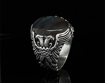 Silver Warrior Ring for Men with Labradorite, Medieval-Inspired Design