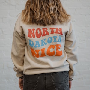 NORTH DAKOTA NICE Crewneck