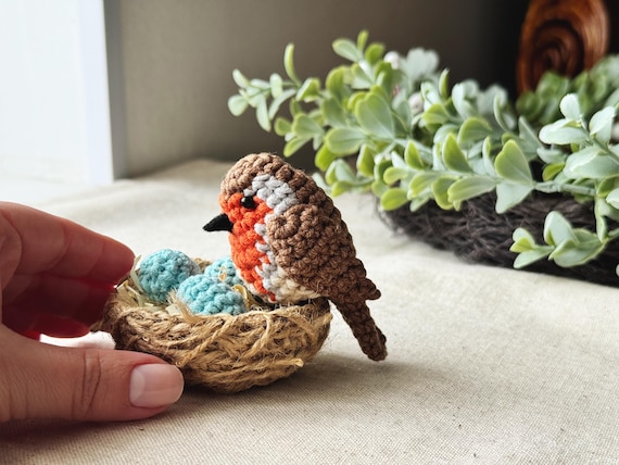 Crochet Bird Pattern - Robin with Nest and Eggs - PDF tutorial