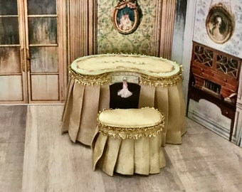 dollhouse vanity & stool