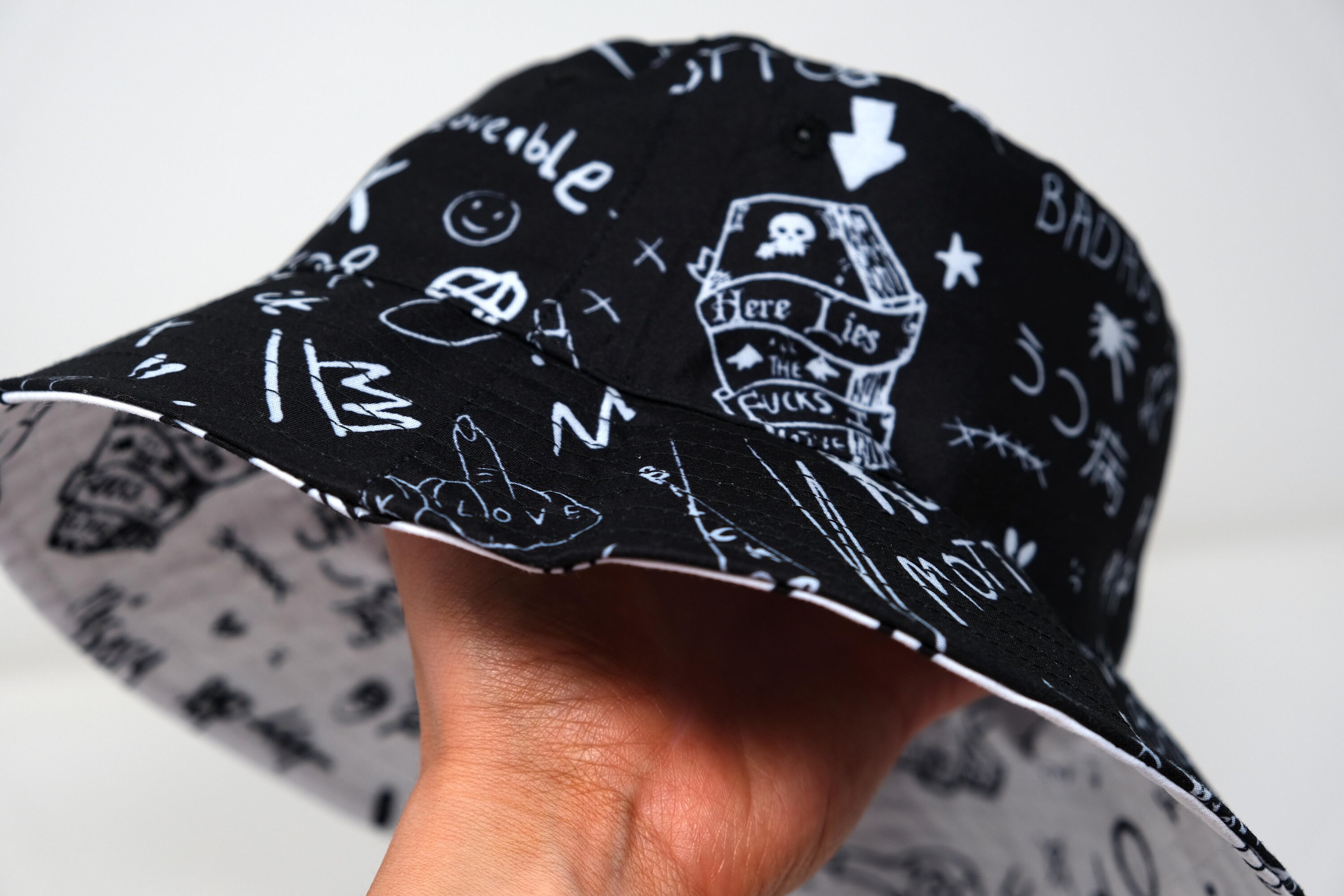 Reversible Bucket Hat Graffiti art graffiti hat bucket | Etsy