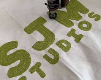 Banner personalizado com ponto corrente | Placa bordada personalizada