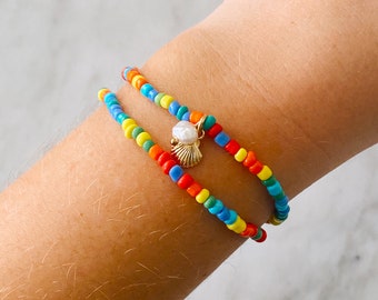 貝殻と真珠のチャーム付きビーズブレスレットセット | 2個セット