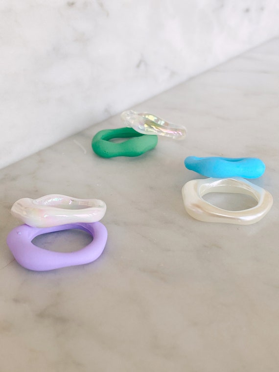 Wavy Ring Set | Colorful Plastic Ring Set | Clear Plastic Rings | Matte Plastic Rings | US Size 6