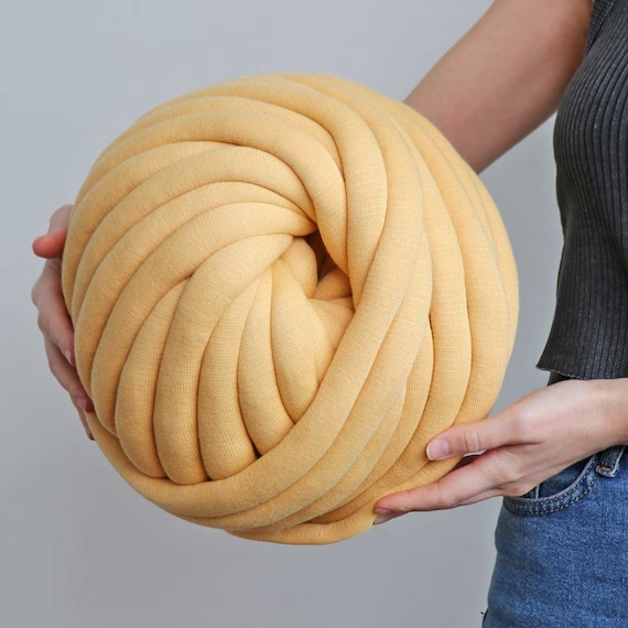 Giant cotton yarn hotsell