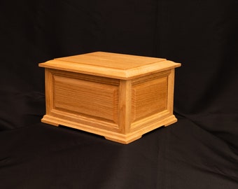Cremation urn, memorial urn, funeral urn, handmade, wood, oak, casket