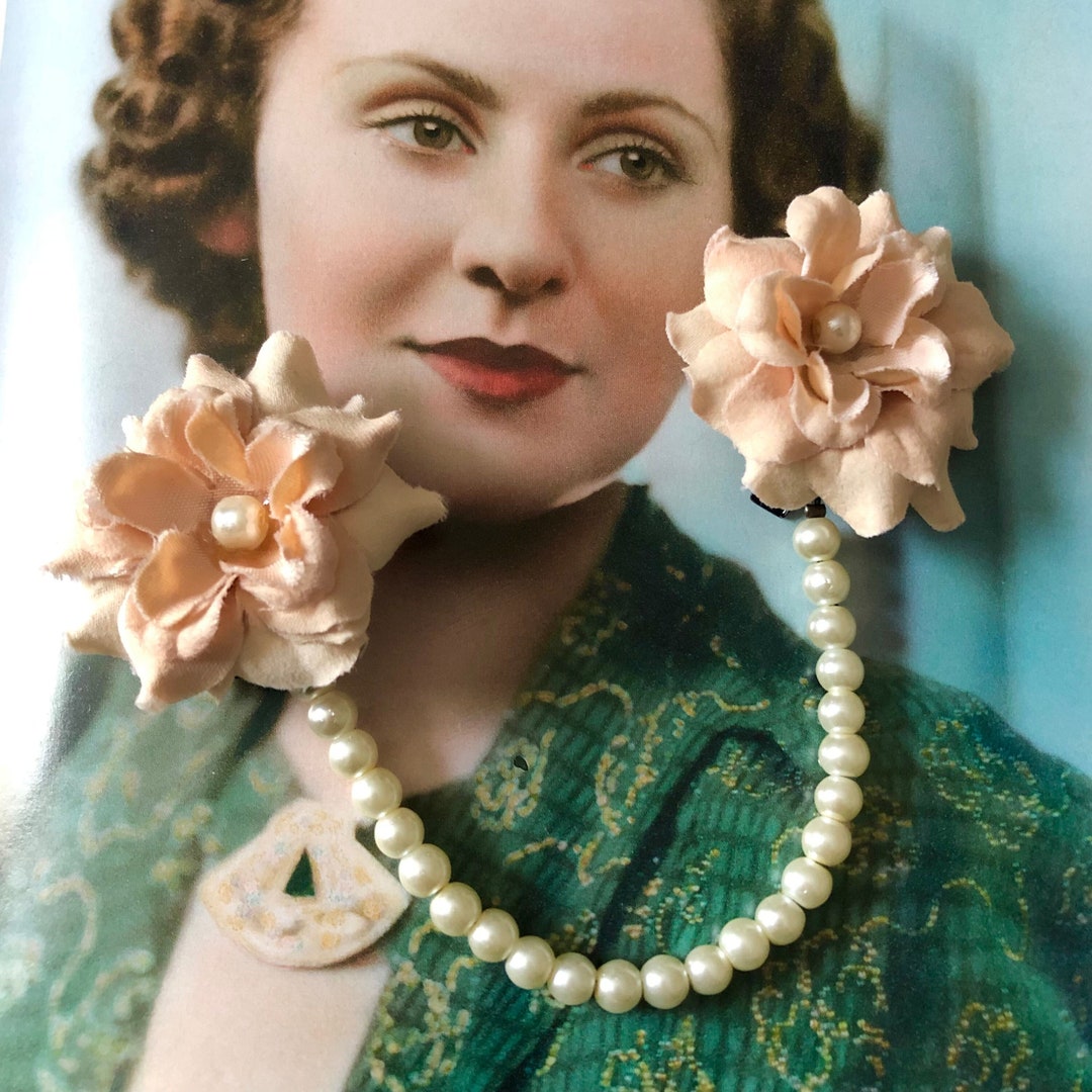 Blush Floral Cardigan Clips Etsy