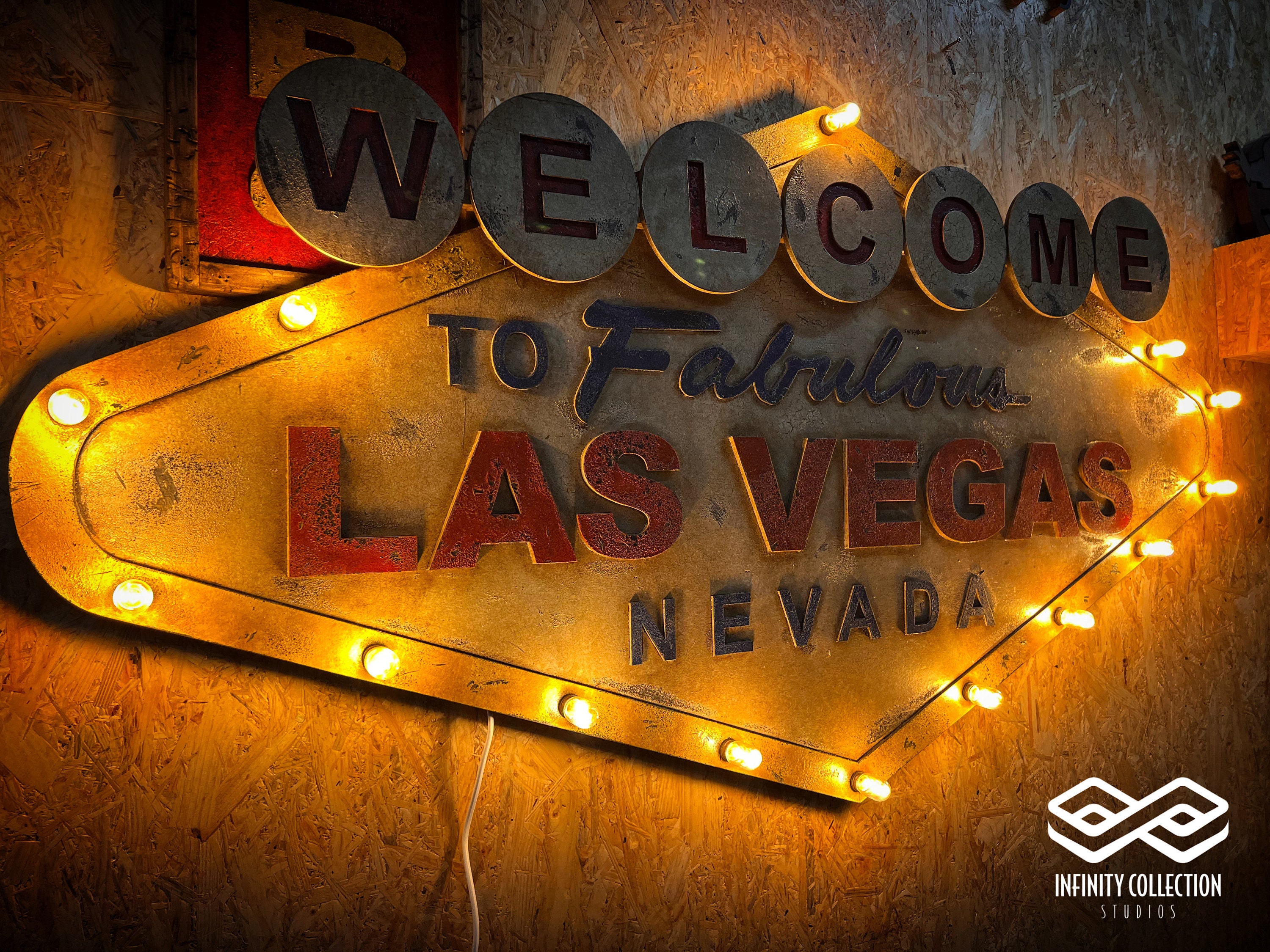 Vintage Las Vegas Sign With Lighting!! - Etsy, image size:3000x2250