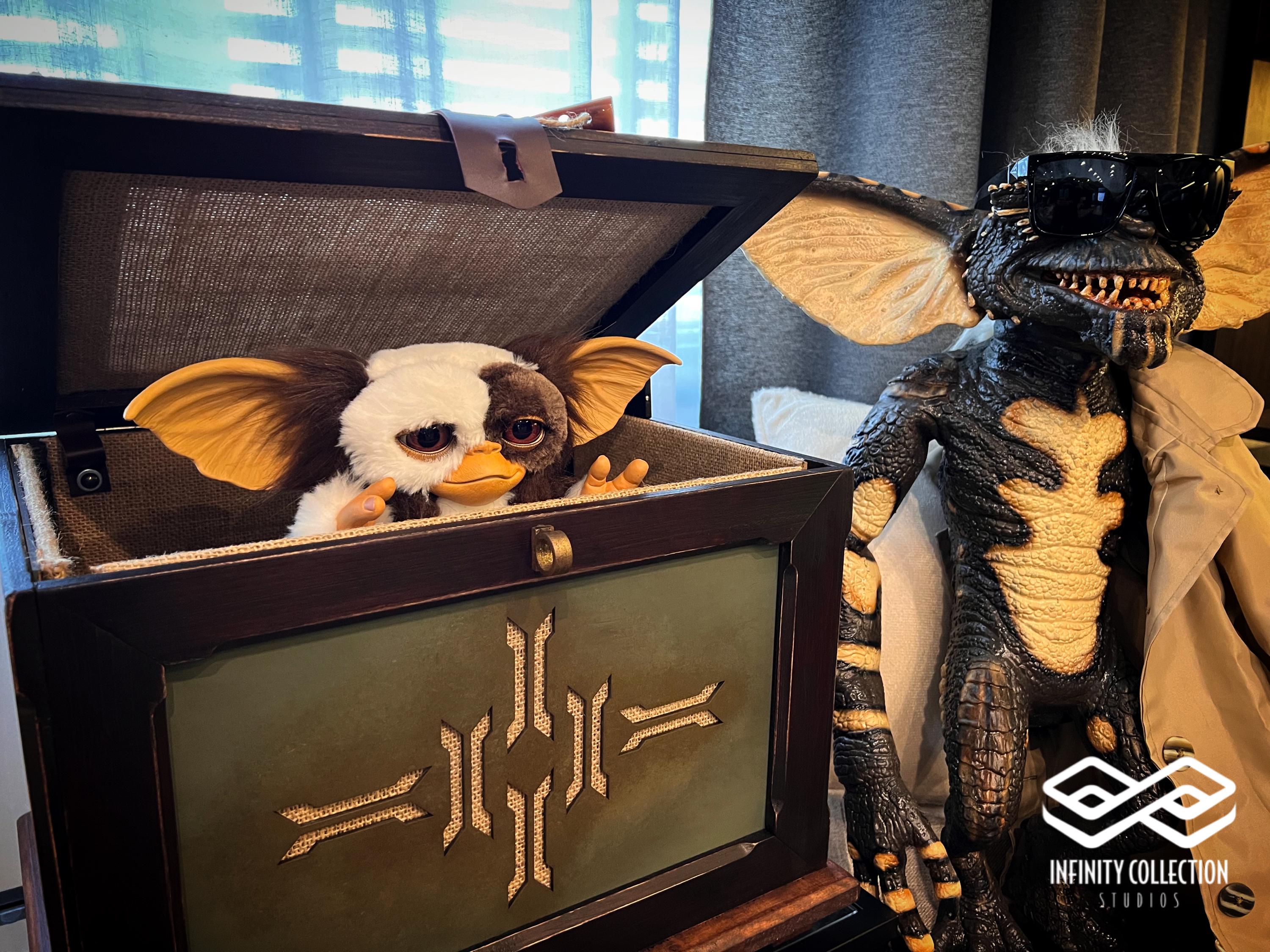 Deluxe Gizmo Chest Gremlins - Etsy