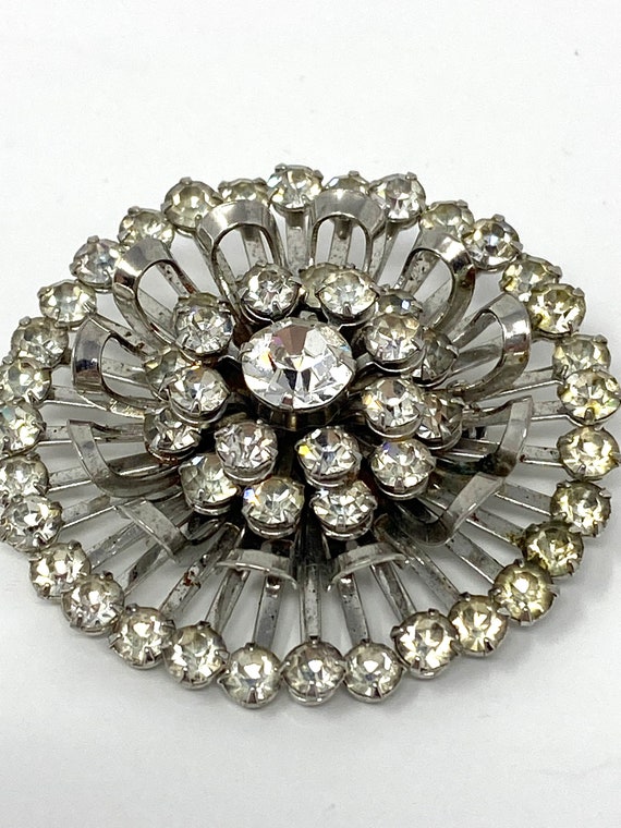 Vintage clear rhinestone round - Gem