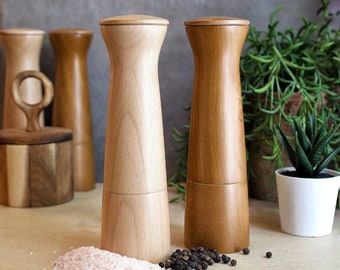 Wooden Salt and Pepper Grinder, Wood Pepper Grinder, Handcrafted Salt and Pepper Mill, Pepper shaker,Salt and Pepper Shaker, Wedding  Gifts