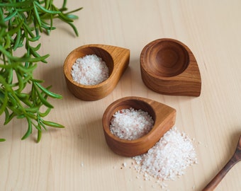 Mini bol de service en bois de teck fabriqué à la main, bols de pincement de sel, petit bol de sauce à trempette, bol de sauce en bois, pot de pincement de bois