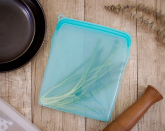 Reusable Silicone Food Storage Bag Large Size 10.75" Tall (85 oz),Zero Waste Food Storage, Eco-friendly Silicone Bag, Travel Storage Bag