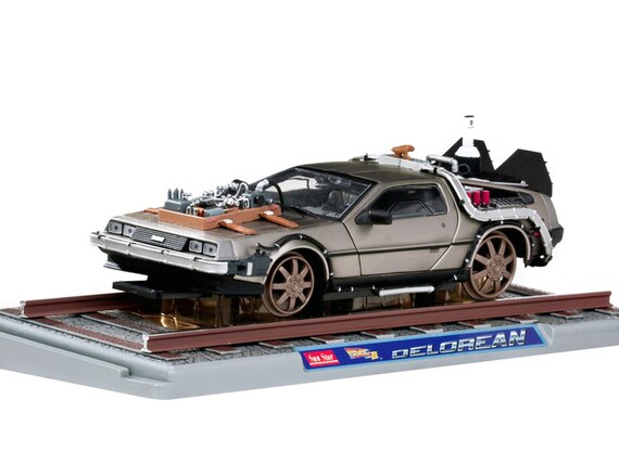 The DeLorean: automotive failure, cinematic star