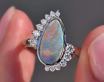 Opal Diamond Engagement Ring Gold,Opal Promise Ring,Opal Engagement Ring,Opal Ring Vintage,Opal Anniversary Ring,Oval Ring Diamond Accented