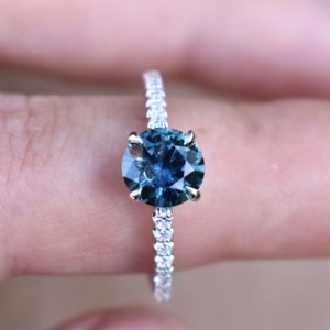Teal Blue Montana Sapphire Solitaire Engagement Ring 14K Gold,Montana Sapphire Ring,Teal Sapphire Ring,Solitaire Sapphire Ring