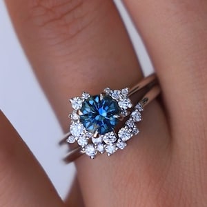 Teal Blue Sapphire and Diamond Cluster Engagement Ring Set 14K Gold,Diamond Cluster Ring Vintage,Unique Engagement Ring Set,Edwardian Ring