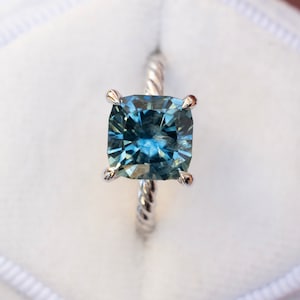 3 ct Montana Sapphire Solitaire Engagement Ring,Solitaire Sapphire Ring,Unique Sapphire Ring,Teal Sapphire Engagement Ring,Solitaire Ring