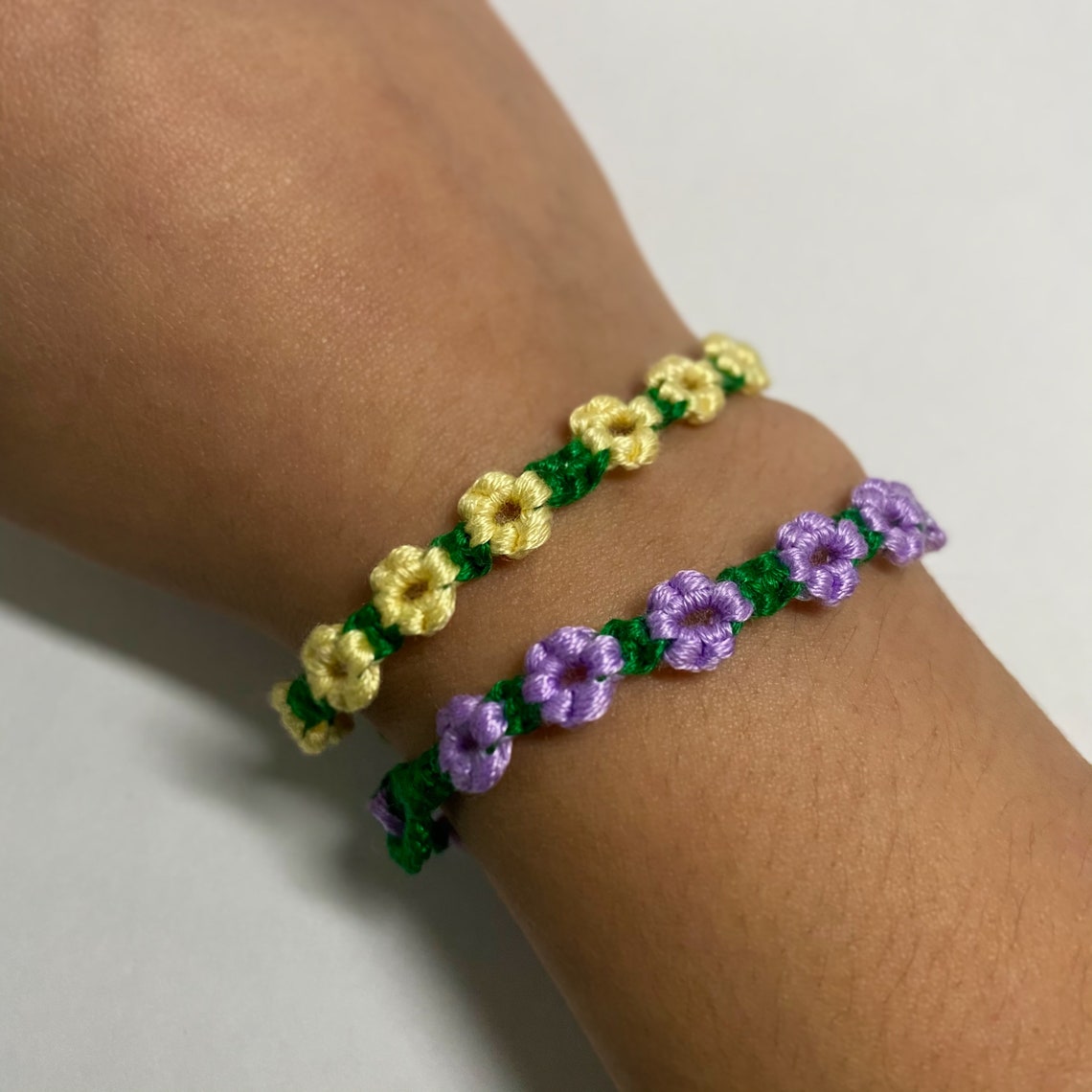 Daisy Chain Flower String Friendship Bracelets | Etsy