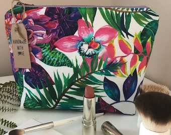 Handmade Tropical Print Wash Bag: Waterproof Cosmetic & Toiletry Bag